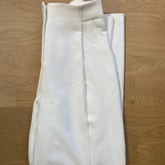 ASOS EDITION pleat front wide leg wedding pant in ivory - Picture 4 of 8